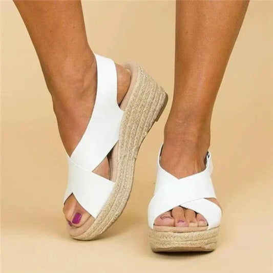 Estivales - sandales espadrilles élégantes et chics